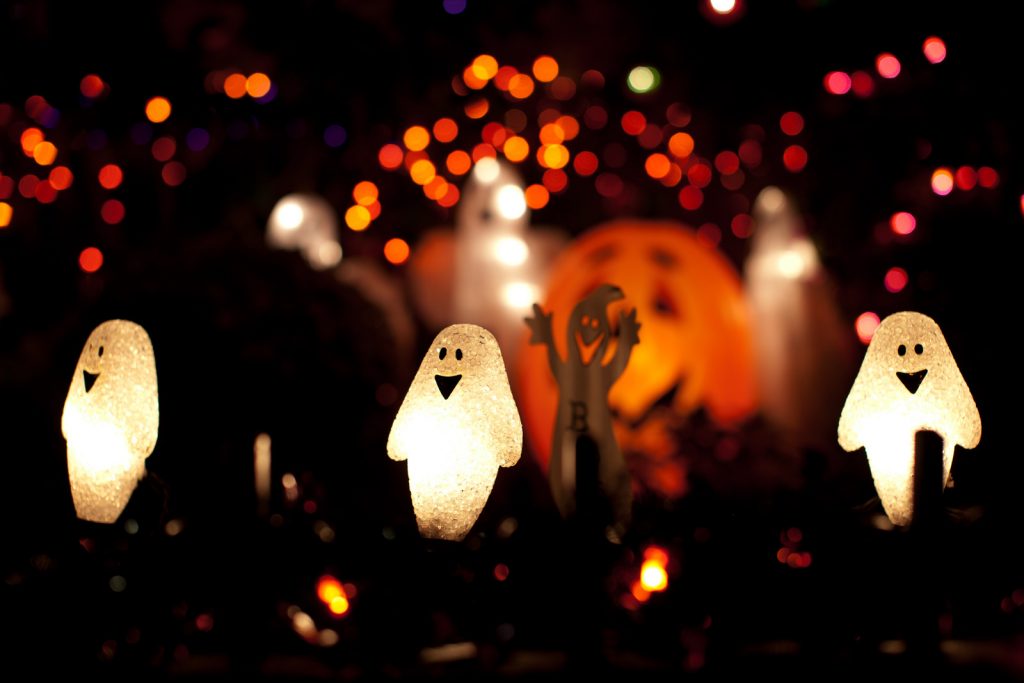 Ghost and pumpkin sting lights - Halloween Decoration -Things to do on Halloween San Diego