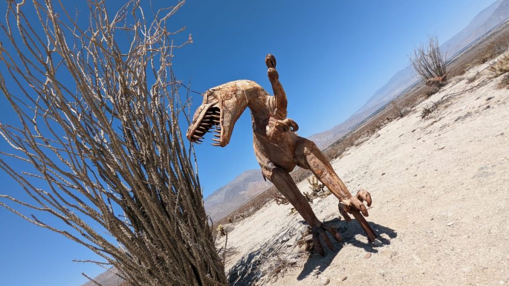 Metal dinosaur sculpture in Anza Borrego 