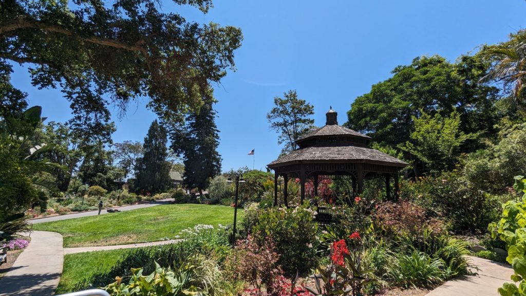 Pagoda and lawn at San Diego Botanica Garden Encinitas